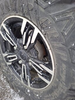 Prodám čtyřkolku LINHAI 565 L Najeto 1620 km - 6