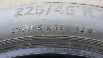 Letní pneu 225/45/19 Continental Run Flat - 6