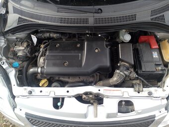 Suzuki Swift 1.3 DDiS - 6