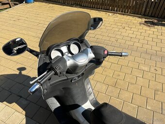 Piagio X Evo 125  2012 35 TKM - 6