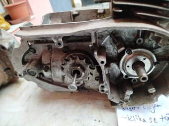 Motor, blok motoru Jawa 175 - 6