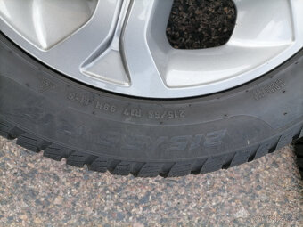 Suzuki Vitara orig alu kola 6,5Jx17H2 ET 50 114,3zimní pneu - 6
