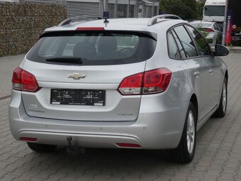 Chevrolet Cruze 1.7 TD 96kW, combi, klima - 6