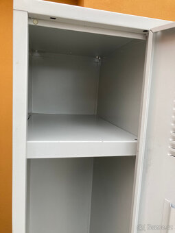 Skříň, skříňka plechová šatní, zaměstnanecká od 500 kč - 6