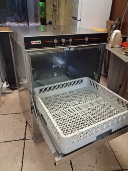 Gastro myčka RedFox QQ50TPL, koše 50x50 cm, spádová - 6