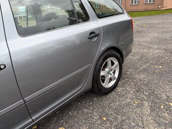 Octavie 1.6 TDi 77 kw - 6