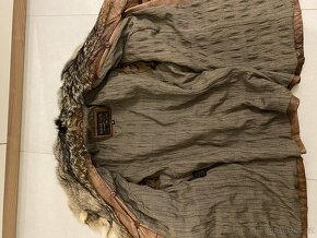 Damská práva kožená bunda s vlčím límcem velikost M - 6