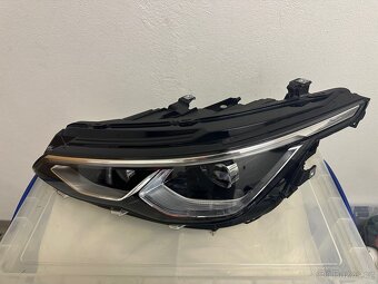 VW Golf 8 full led světlo - 6