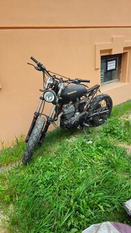 HONDA SLR650 - 6