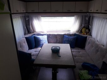 Karavan HOBBY 400 včetně předstanu - 6