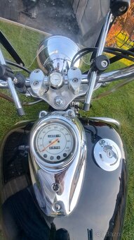 Yamaha DragStar Classic XVS 650 - 6