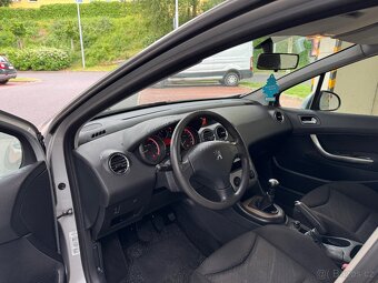 Peugeot 308 1.4i/72 kW/ČR-2. majitel/servisováno/176 tkm - 6