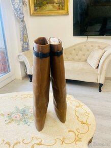 Givenchy Brown Leather Tall Wedge Boots kozačky vel.38,5 - 6