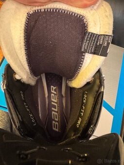 Brusle Bauer Supreme Shadow Int - 6