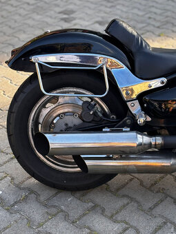 Suzuki Intruder 1500 VL - 6