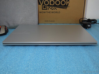 ASUS VivoBook 15.6“ 16GB 512GB Full Podsvit i5-1235U IrisXe - 6