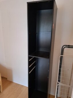 Nábytek - skříně, židle, stolek… - 6