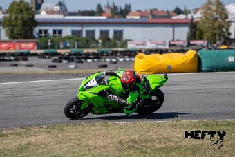 Prodám okruhovou Kawasaki ZX-10R 2012 - 6