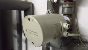 Akumulační nádrž 1000L s regulací - 6