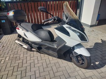 Kymco downtown 300 - 6