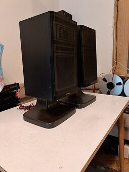 Stojany pod repro + repro Universum i jednotlivě - 6