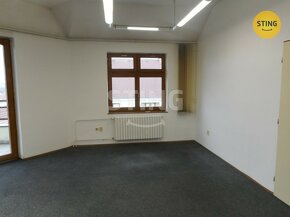 Pronájem kancelářských prostor v centru města Uhersk, 109228 - 6