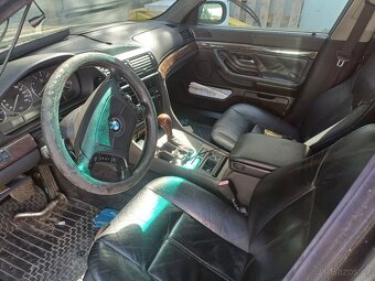 Bmw 7 e38 740i - 6