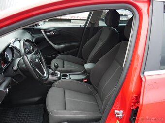 Opel Astra 1.4i , 74 kW benzín, 2012 - 6