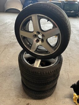 ALU KOLA ORI. + PNEU BARUM BRAVURIS 2 VW GOLF MK4 - 6