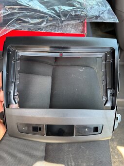 Prodám rádio GPS 10,1 palců VW crafter - 6