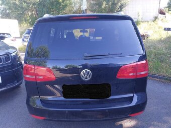 Volkswagen Touran 2.0 Tdi 103 KW HIGHLINE BI-XENONY 187tkm - 6