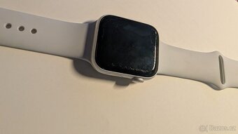 Apple watch series 6 - 44mm - 6