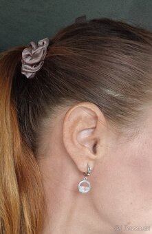 Nové dámské i dívčí stříbrné náušnice 925 kroužky 1 cm sklo - 6