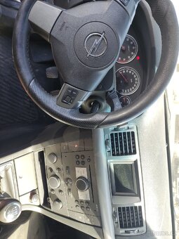Opel Vectra 1.8 103kw - 6