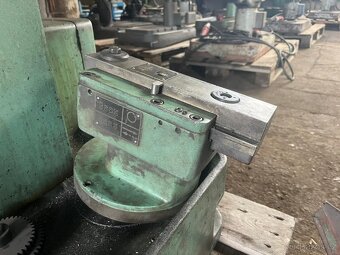 Frézka Stankoimport 676P + příslušenství - 6