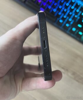 Iphone 12 128 GB Černý - DOBRÝ STAV - 6