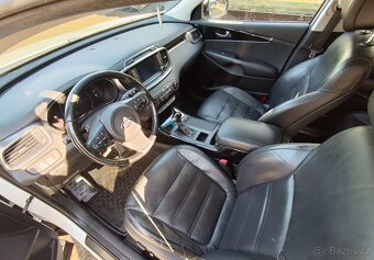 Kia Sorento 2.2 ,AWD ,7 míst - 6