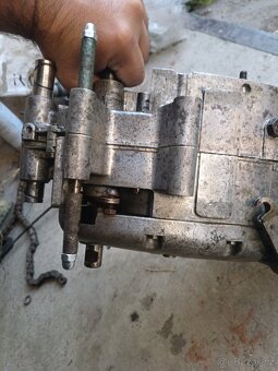 Jawa Jawetta 551 motor - 6
