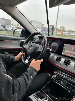 Mercedes Benz E - 6