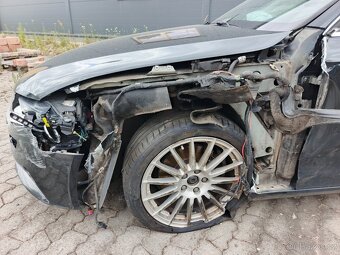Audi A4 - 1.8 TFSI - S-LINE - 6