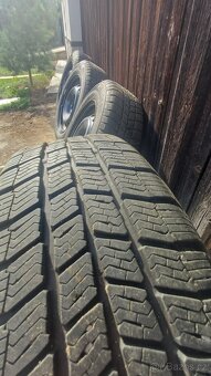 Barum polaris zimní 185/65 r15 - 6