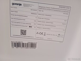 Jednodveřová chladnička s mrazákem RB585DW4 - 6