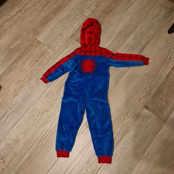 Pyžamo, overal Spiderman vel.110 - 6