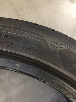 Letní pneu 245/45/18 - 6
