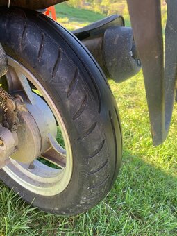 Skutr 125 - 6