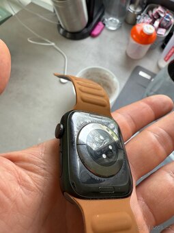 Prodám Apple Watch Series 7 45mm celular - 6