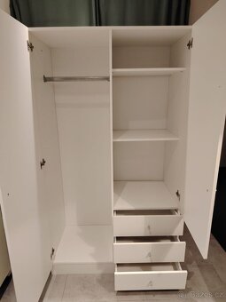 Nová bílá šatní skříň 100 cm, 3 zásuvky - 6