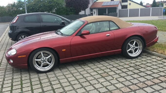 Jaguar XK 8 4,2l - 6