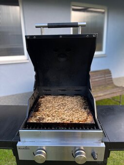 Plynový gril Char-Broil - 6