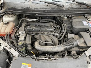 Ford Focus 1,6 kombi - 6